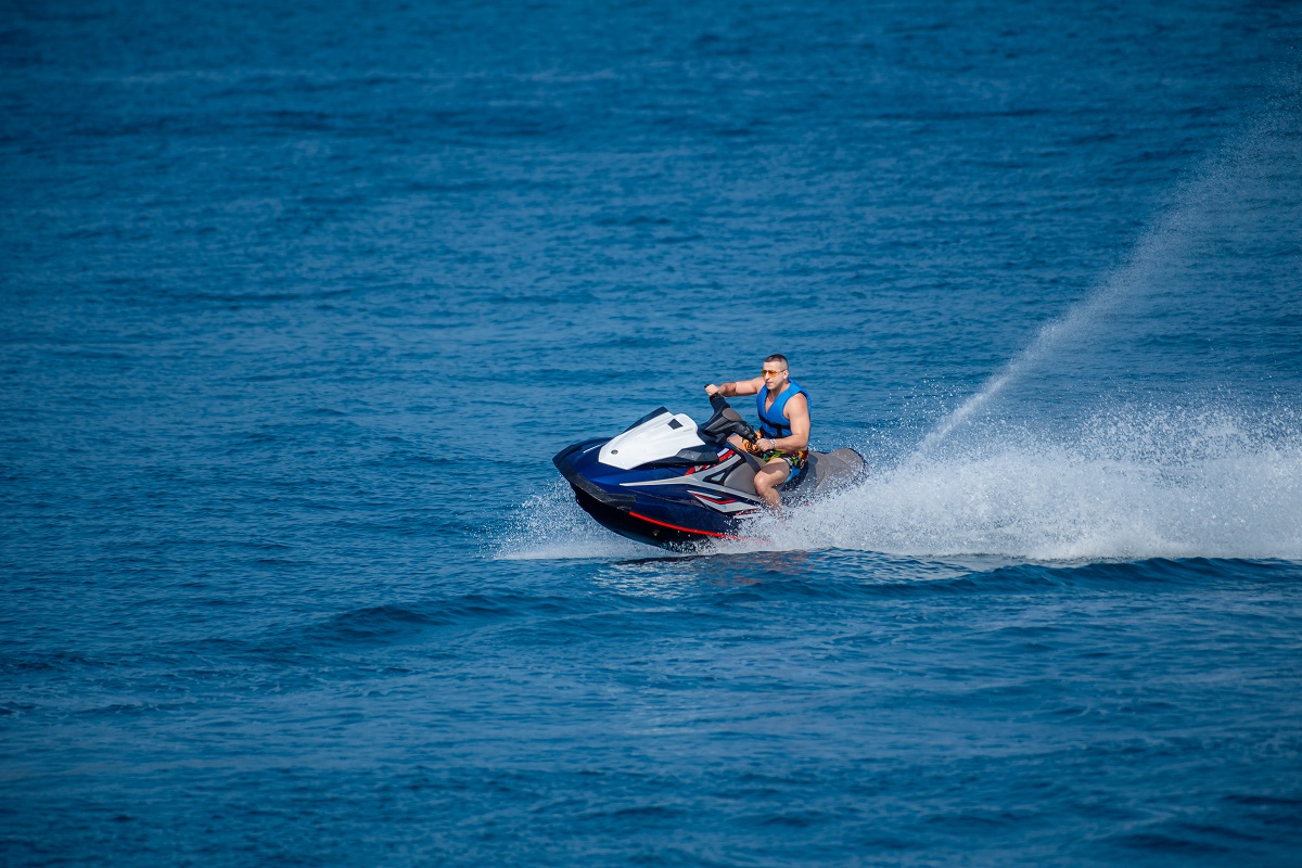 Mô tô nước (Jetski)