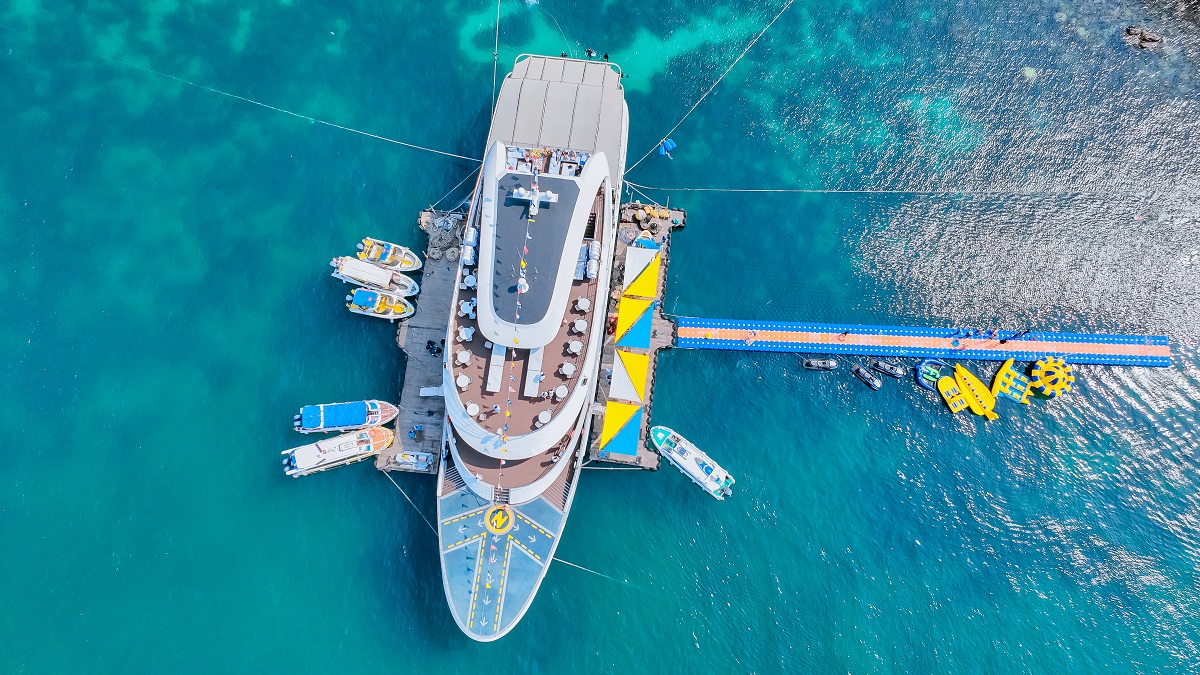 Du thuyền Nautilus